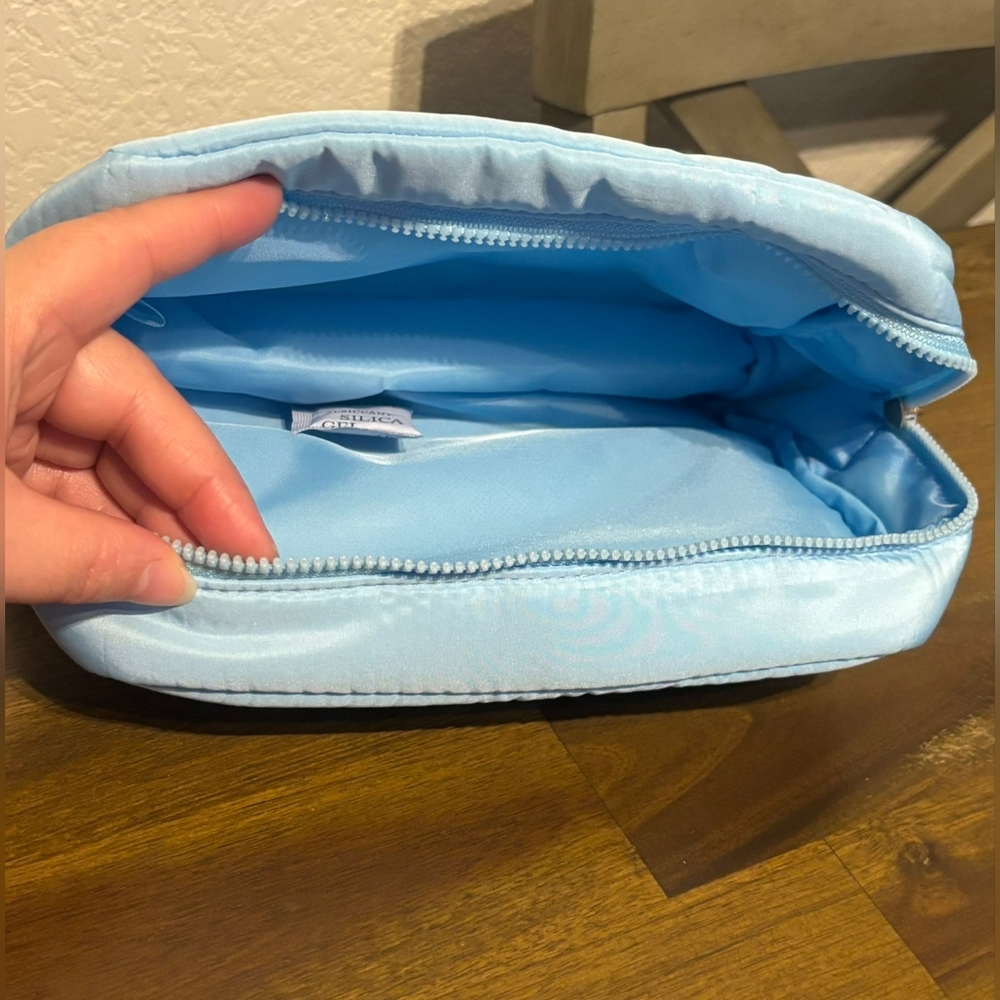 NEW! 5 SELF-CARE PIECE SET - Picture 14 of 17